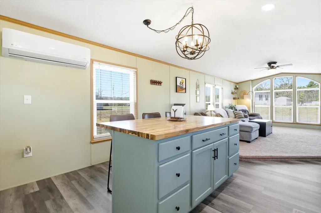 23 Spruce Drive Belmont NH 03220