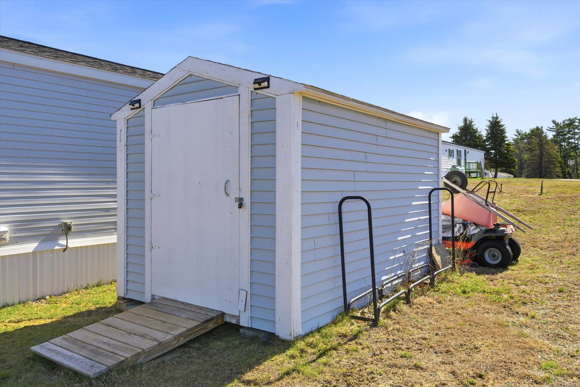 23 Spruce Drive Belmont NH 03220