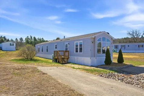 23 Spruce Drive Belmont NH 03220