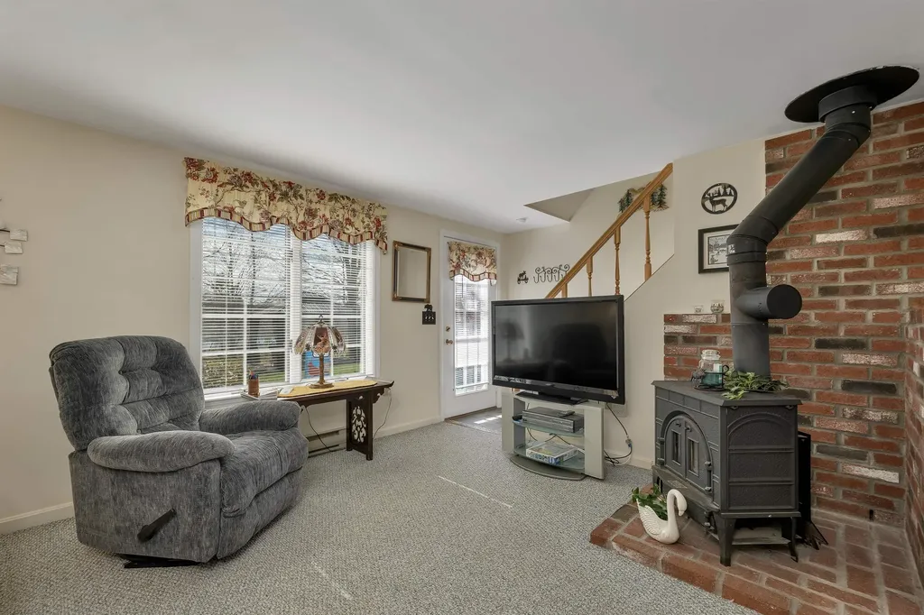 128 Washington Road Freedom NH 03836