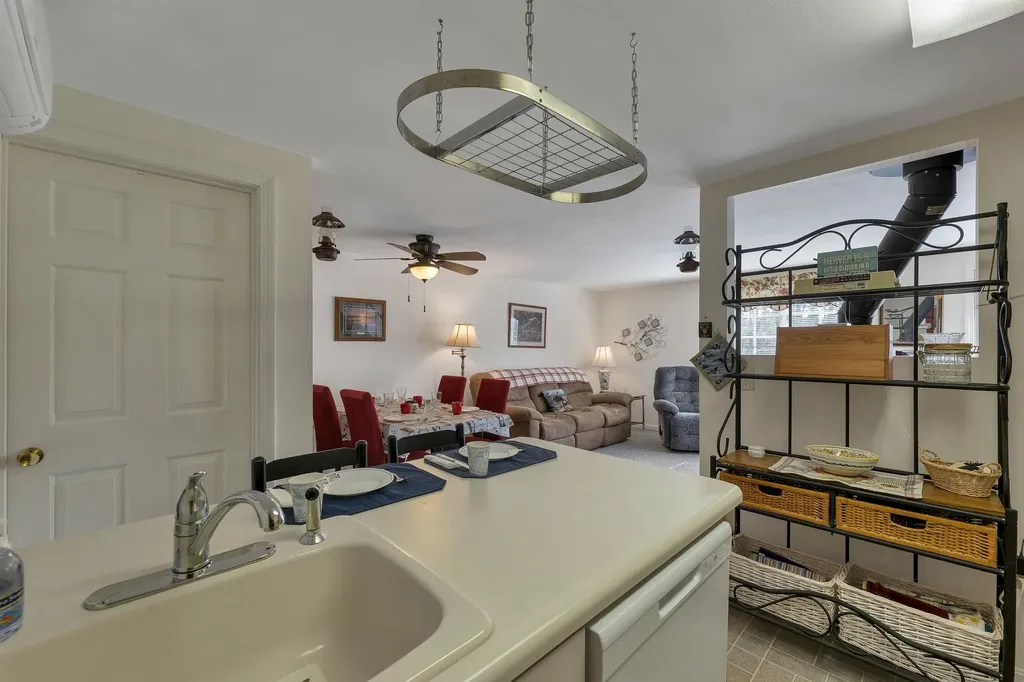 128 Washington Road Freedom NH 03836