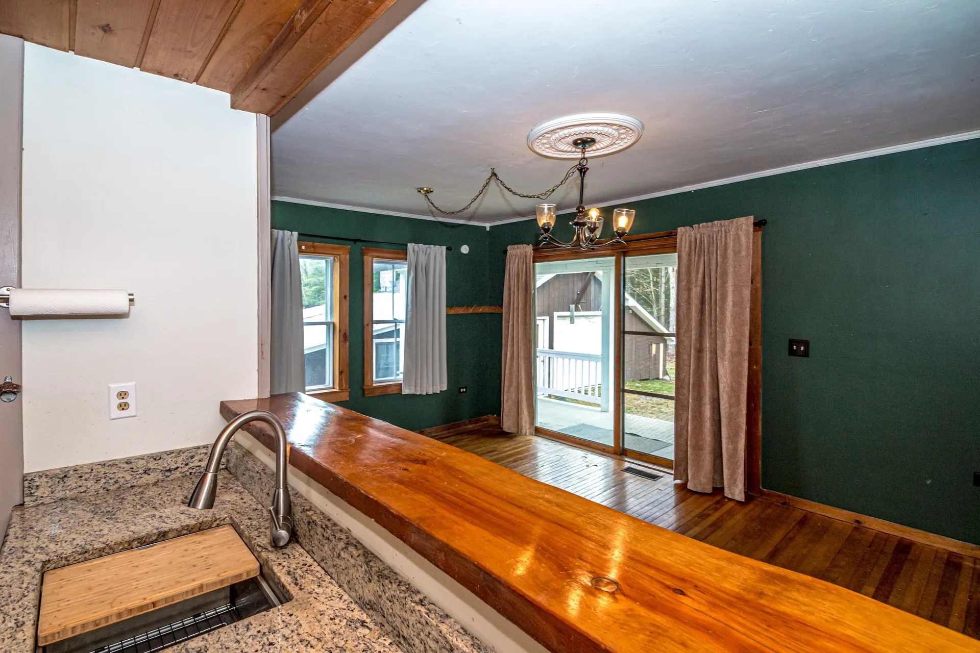 64 Portland Street Lancaster NH 03584