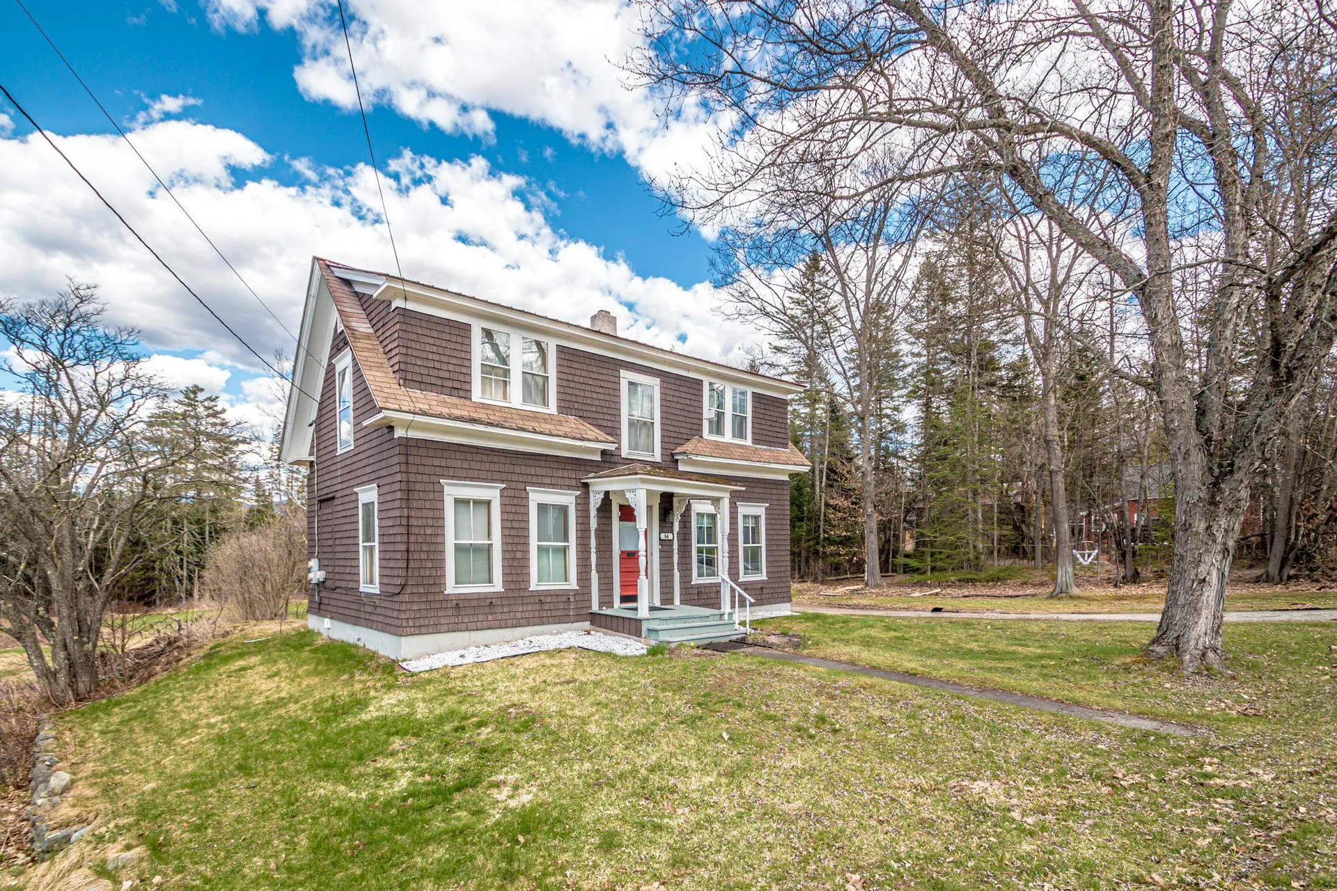 64 Portland Street Lancaster NH 03584