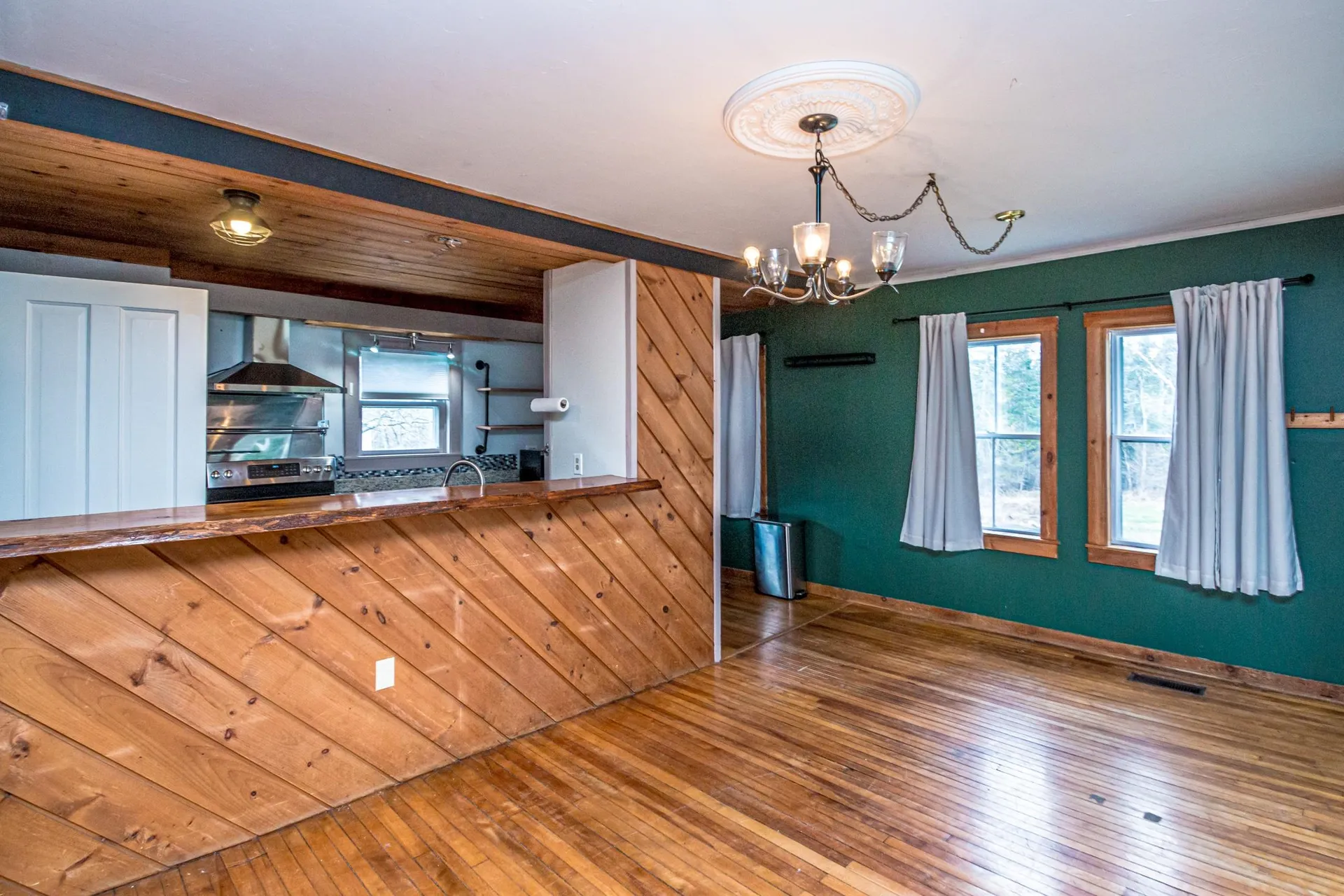 64 Portland Street Lancaster NH 03584