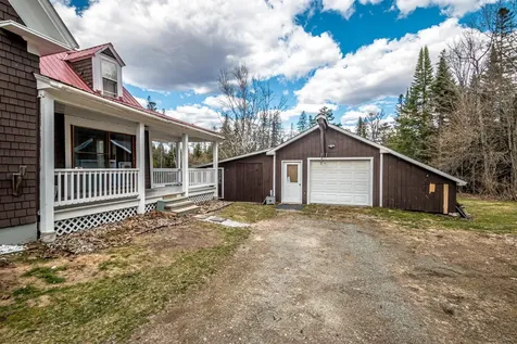 64 Portland Street Lancaster NH 03584