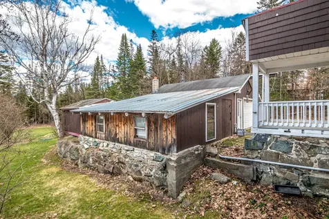 64 Portland Street Lancaster NH 03584