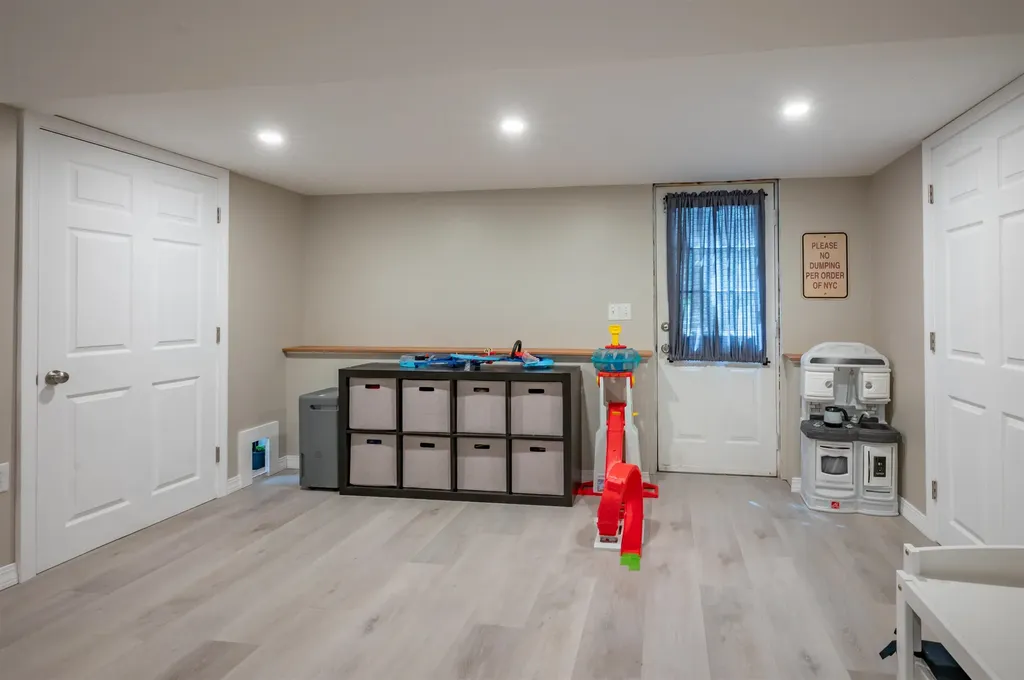 63 Norma Drive Nashua NH 03062