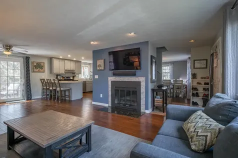 63 Norma Drive Nashua NH 03062