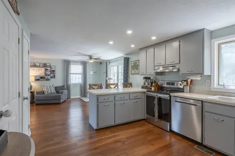 63 Norma Drive Nashua NH 03062