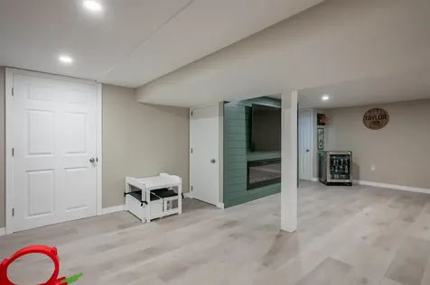 63 Norma Drive Nashua NH 03062