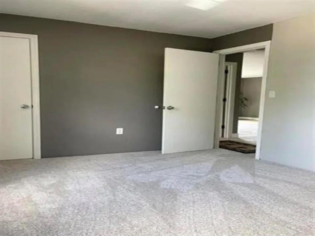 7 Autumn Leaf Lane Nashua NH 03060