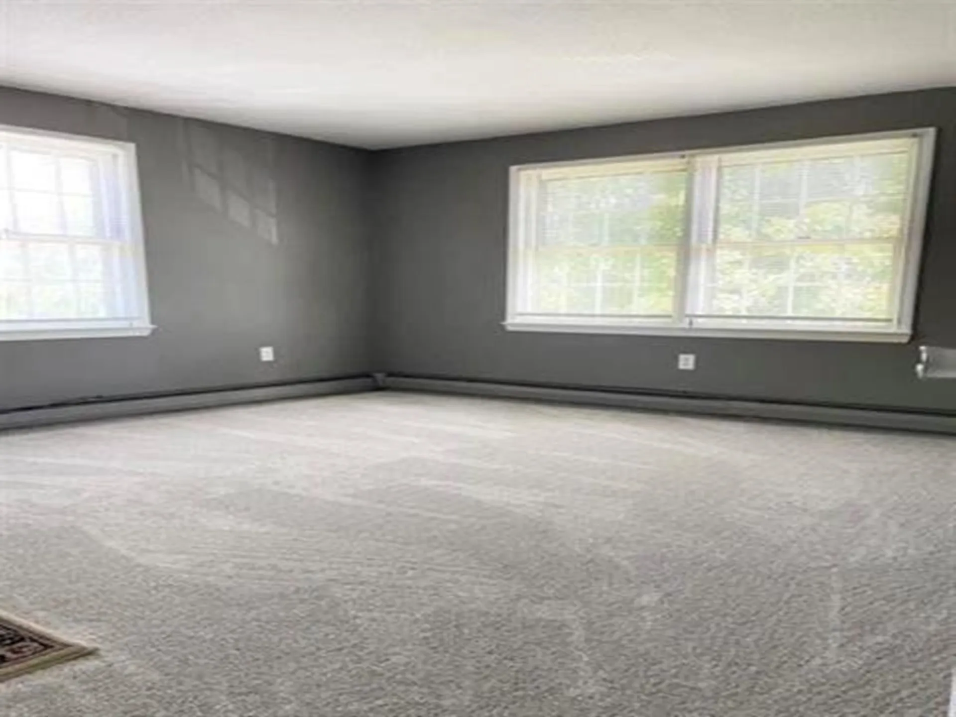 7 Autumn Leaf Lane Nashua NH 03060