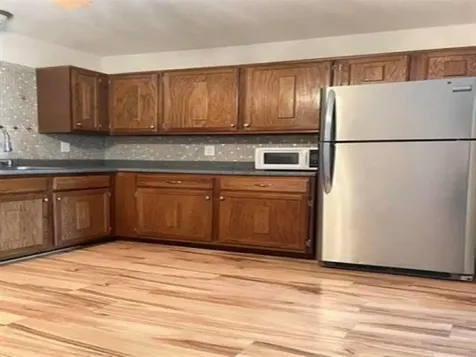7 Autumn Leaf Lane Nashua NH 03060