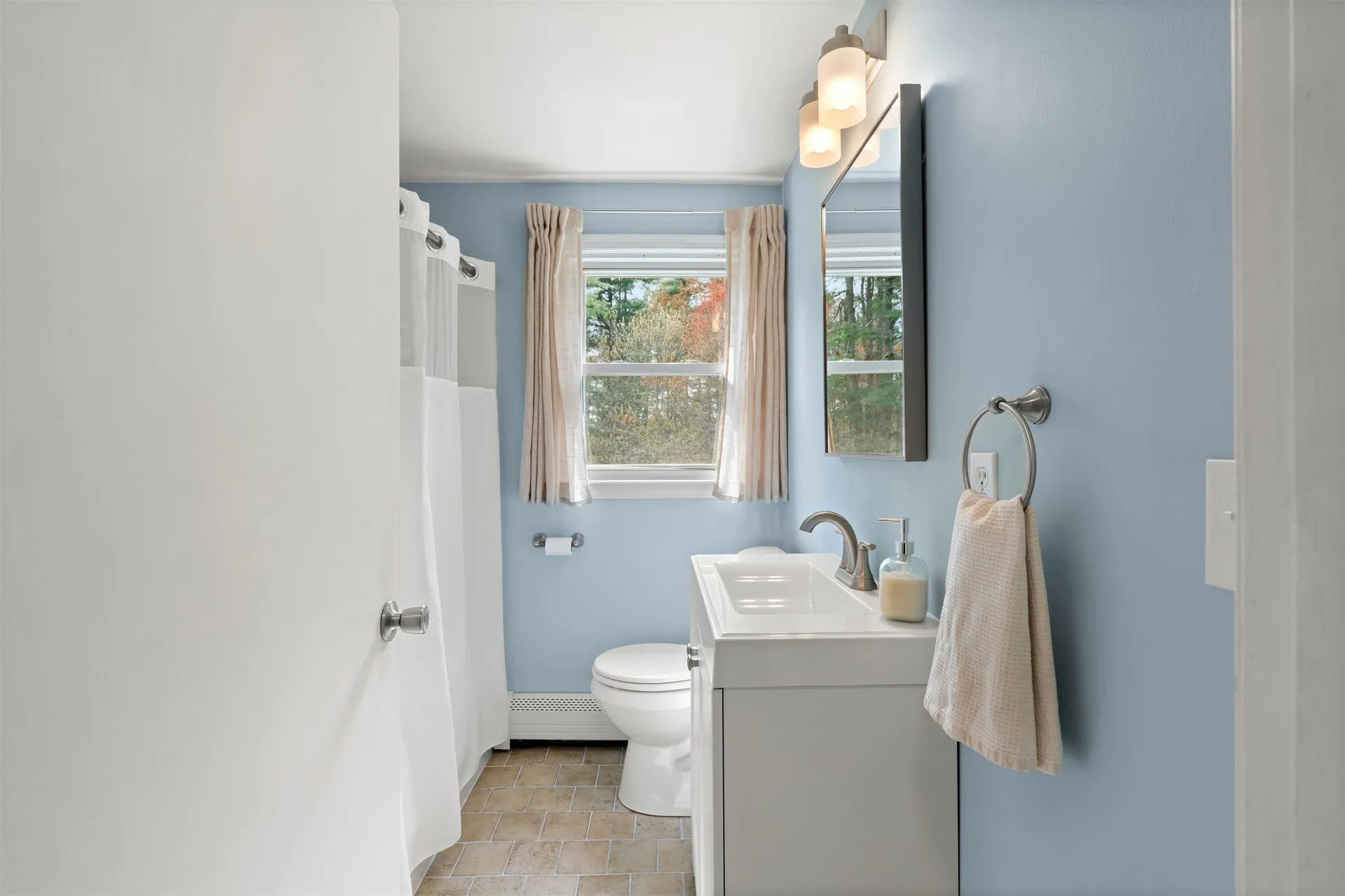 151 Rockingham Road Derry NH 03038