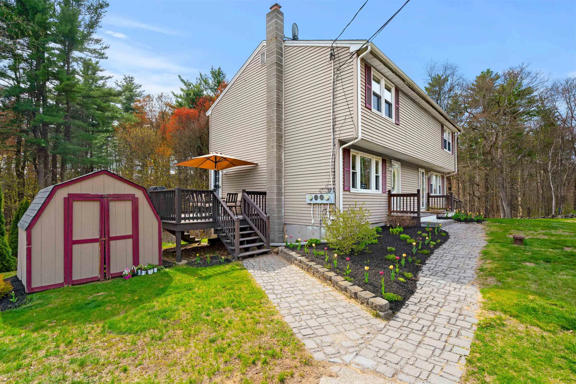 151 Rockingham Road Derry NH 03038