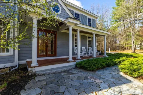 10 Checkerberry Lane Concord NH 03301