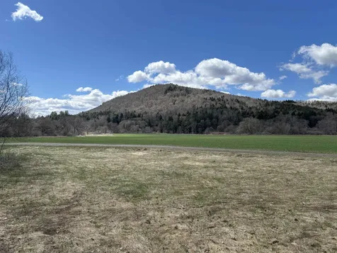 19 River Run Drive Hyde Park VT 05655