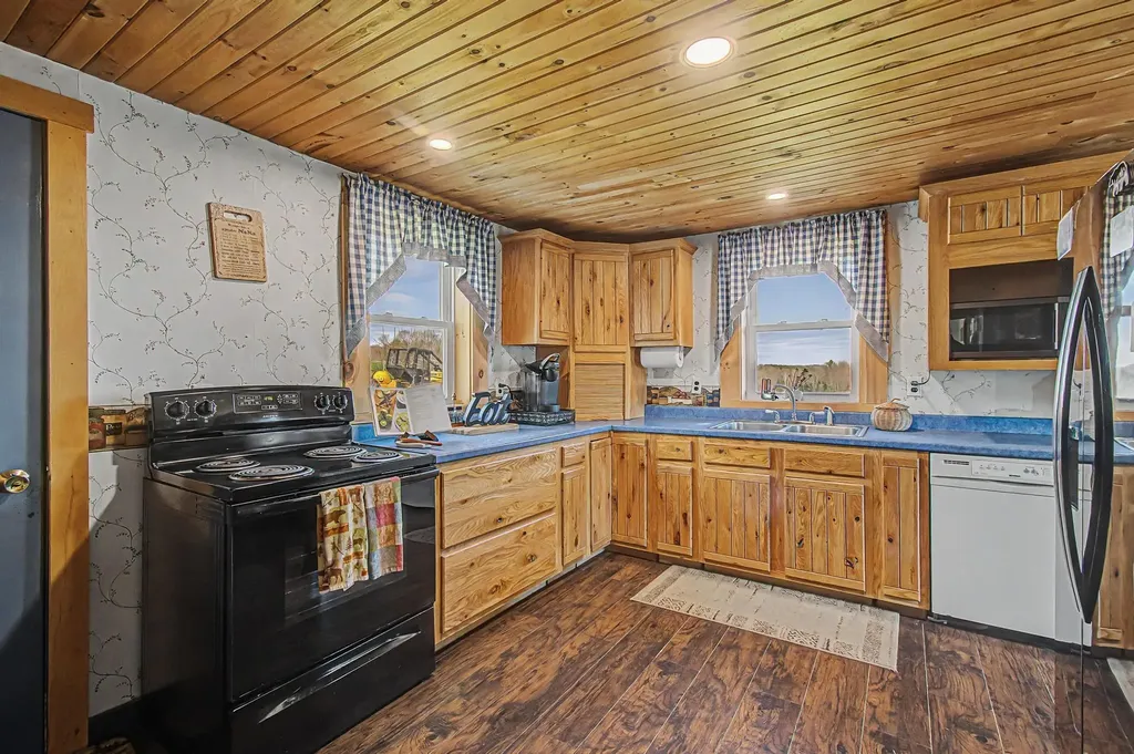 180 Winn High Drive Danville VT 05828