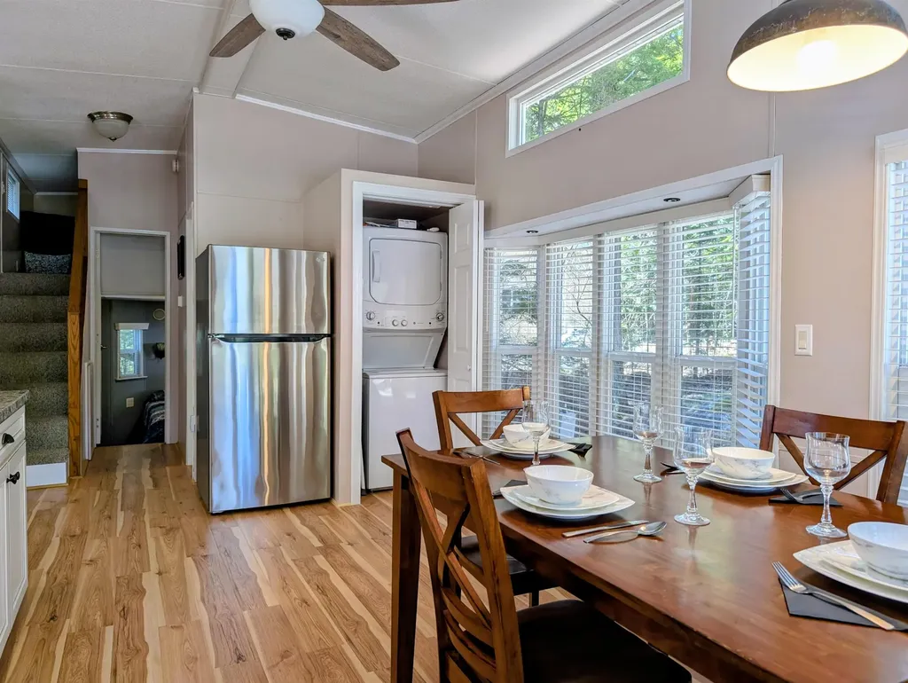 34 Overlook Road Holderness NH 03245