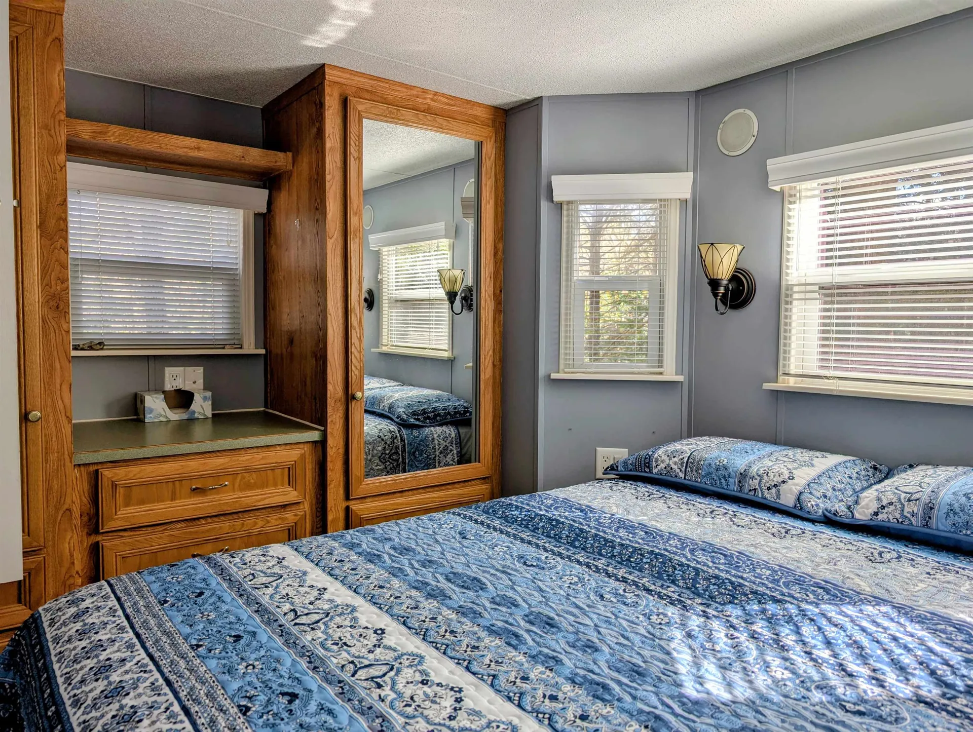 34 Overlook Road Holderness NH 03245