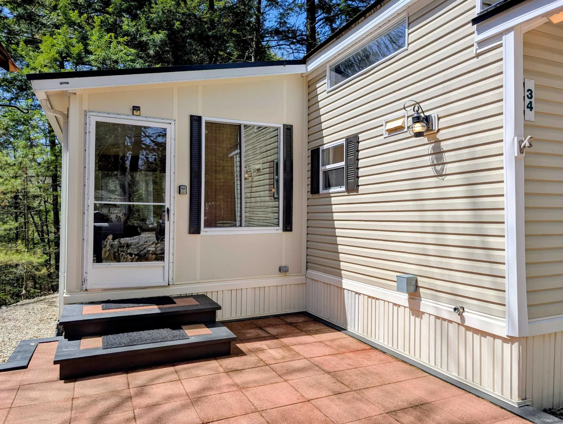34 Overlook Road Holderness NH 03245