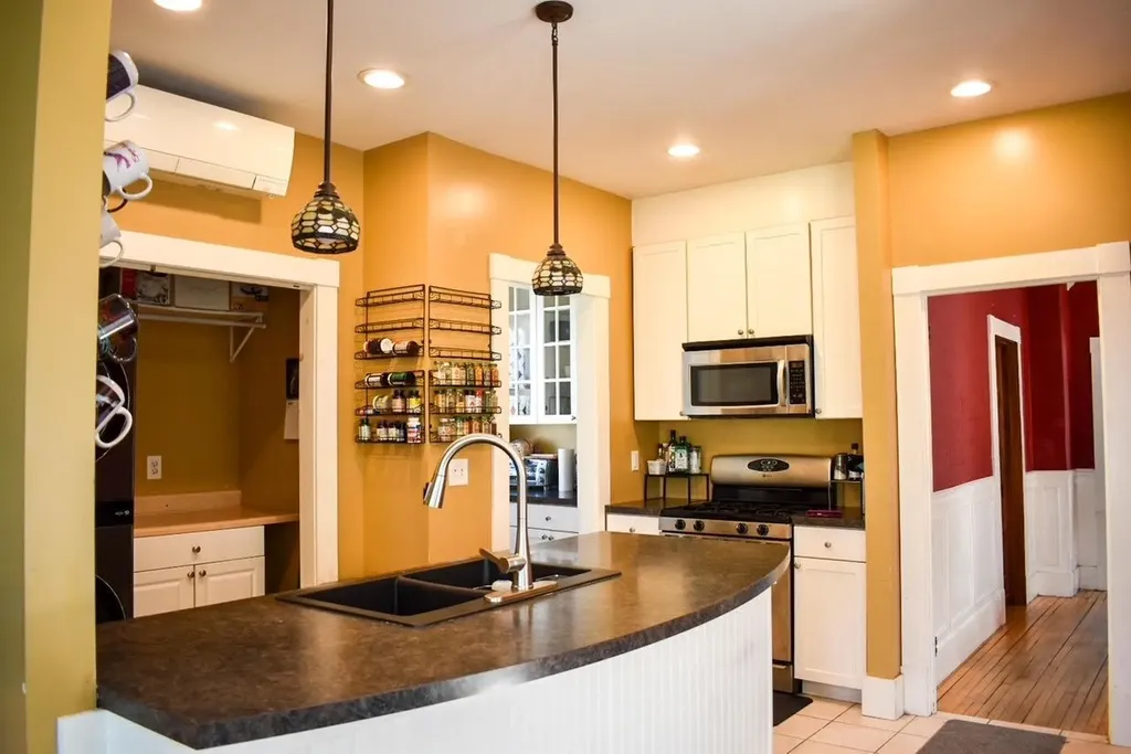 83 Baxter Street Rutland City VT 05701