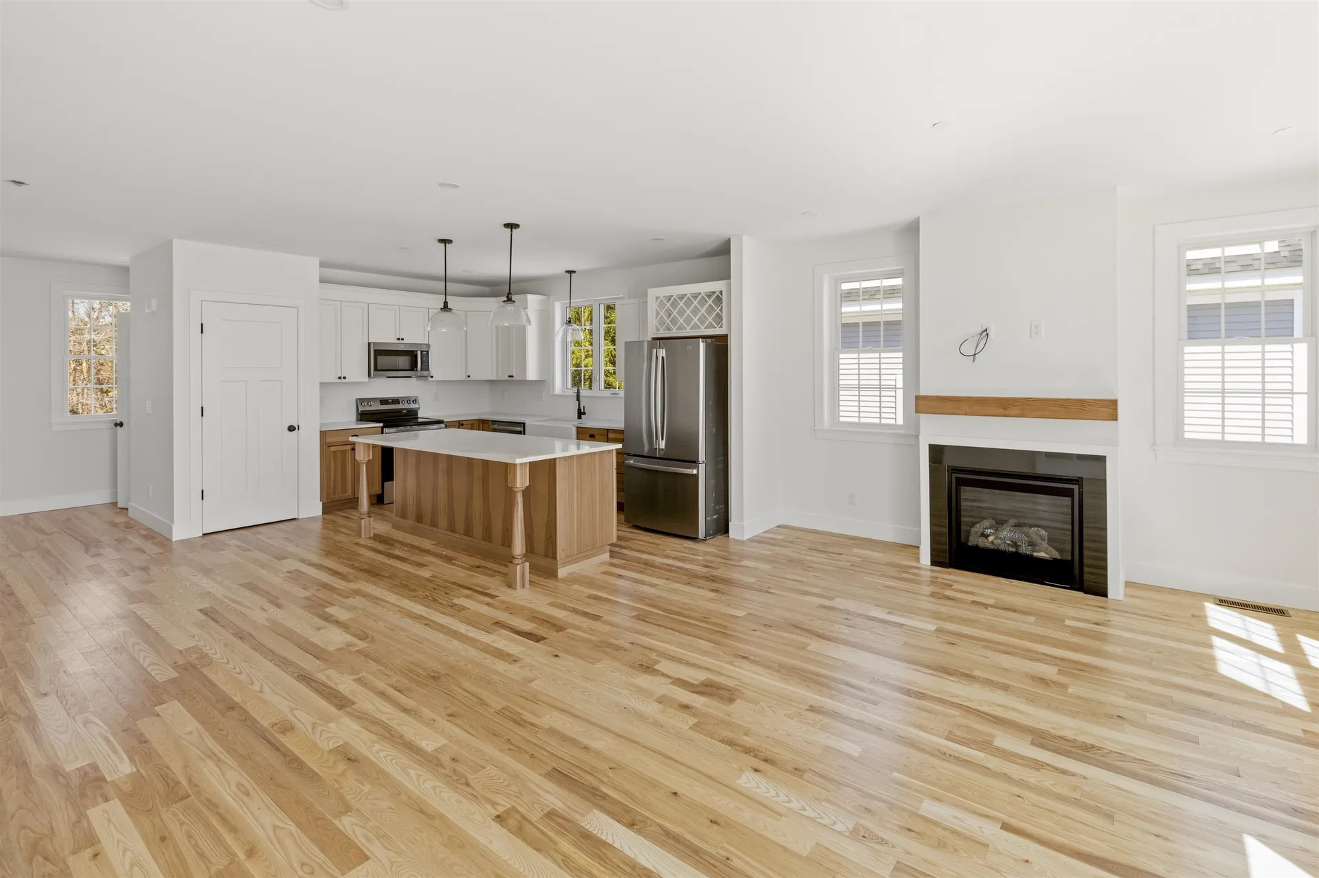27 Eden Lane Portsmouth NH 03801