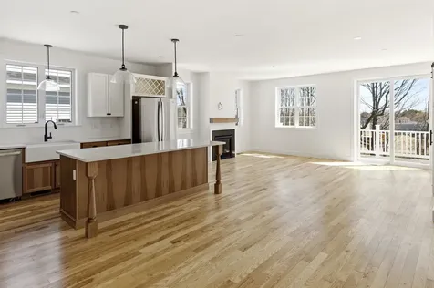 27 Eden Lane Portsmouth NH 03801