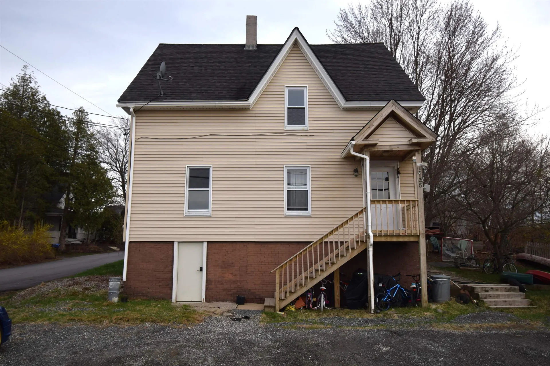 38 Jannell Court Epping NH 03042