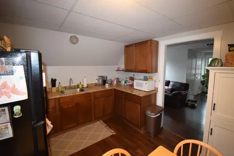 38 Jannell Court Epping NH 03042