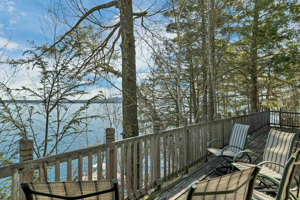 630 Rattlesnake Island Alton NH 03810