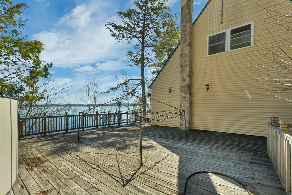 630 Rattlesnake Island Alton NH 03810