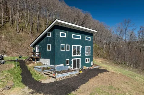 167 Ward Hill Road Tunbridge VT 05077