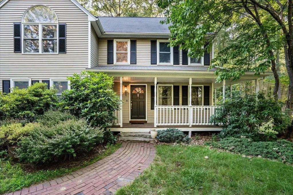 129 Cambridge Road Bedford NH 03110