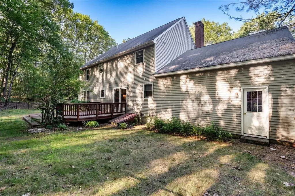 129 Cambridge Road Bedford NH 03110
