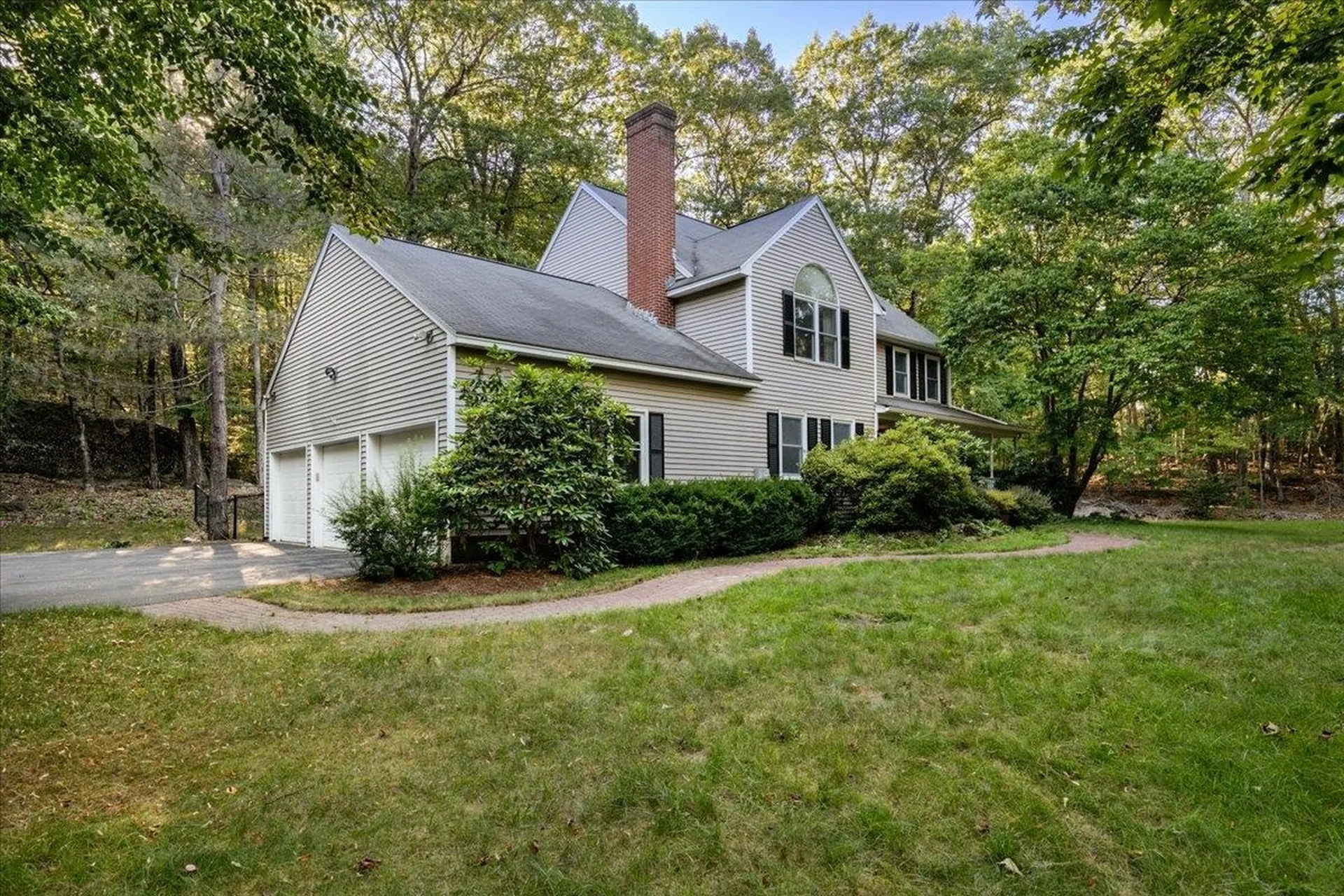 129 Cambridge Road Bedford NH 03110