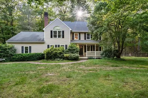 129 Cambridge Road Bedford NH 03110