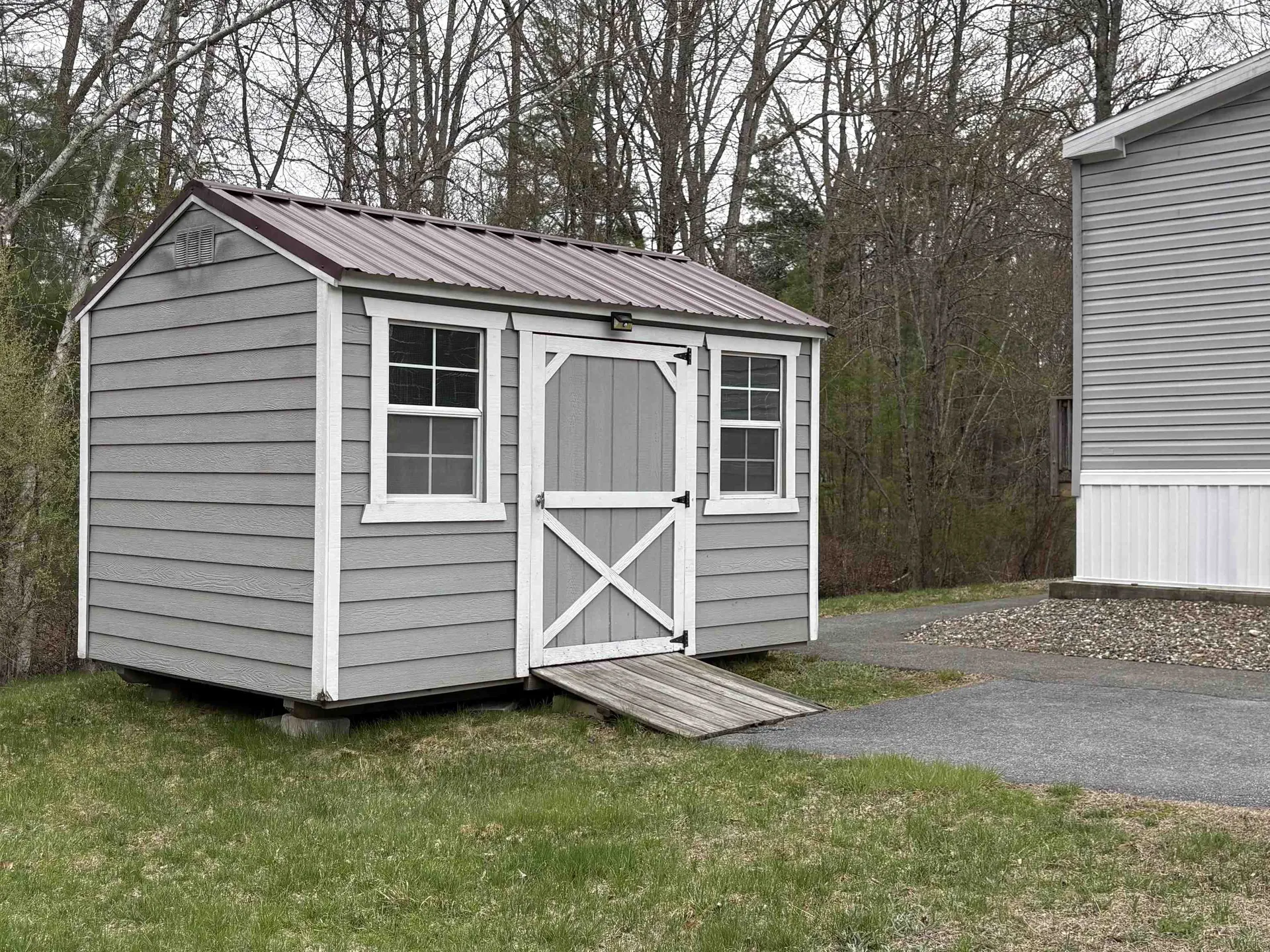 15 Agent Road Raymond NH 03077