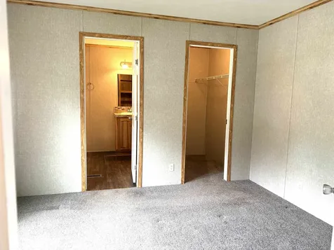 15 Agent Road Raymond NH 03077