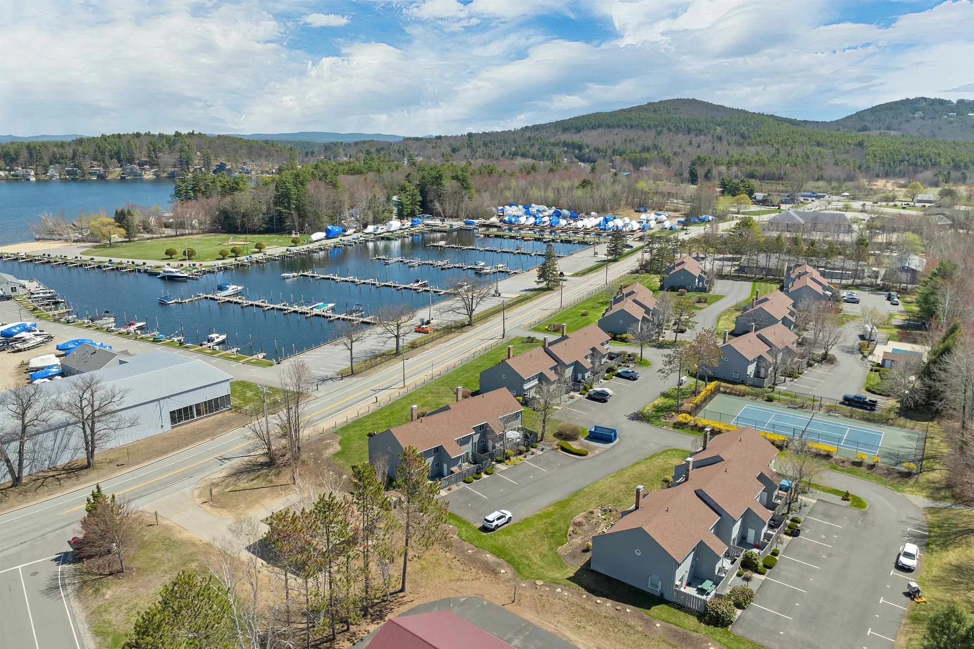 60 Weirs Road Gilford NH 03249