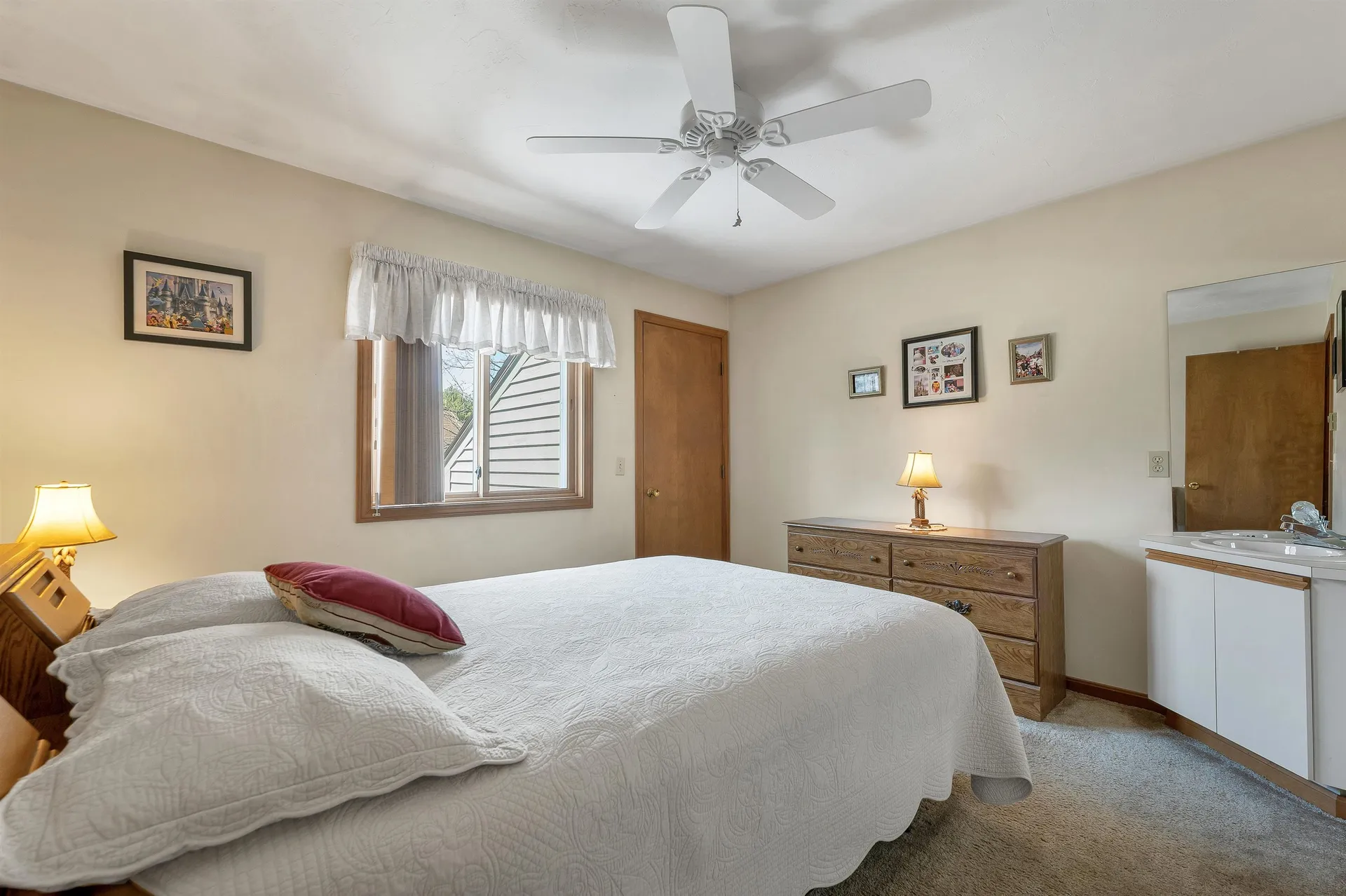 60 Weirs Road Gilford NH 03249