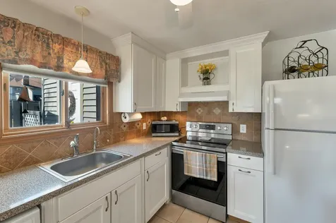 60 Weirs Road Gilford NH 03249