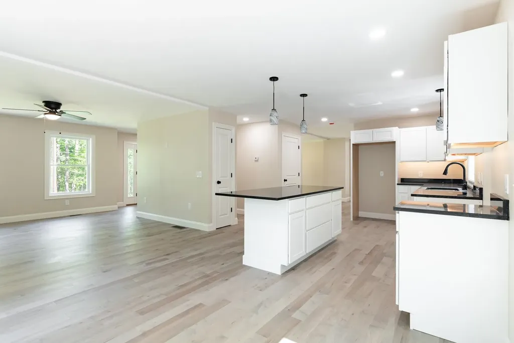 152 Brewster Road Barrington NH 03825