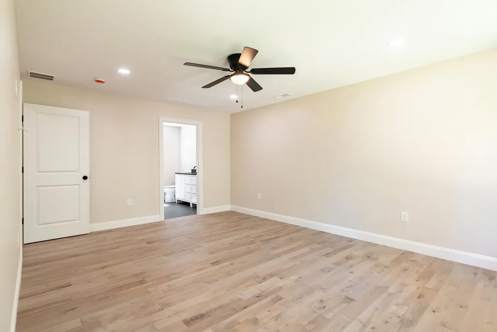 152 Brewster Road Barrington NH 03825