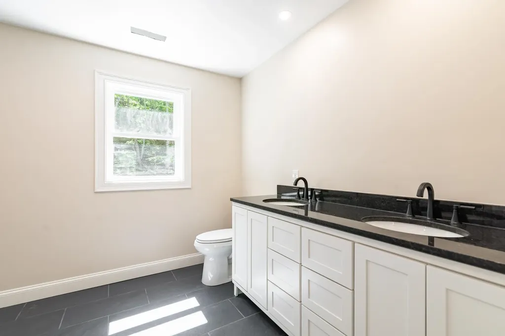 152 Brewster Road Barrington NH 03825