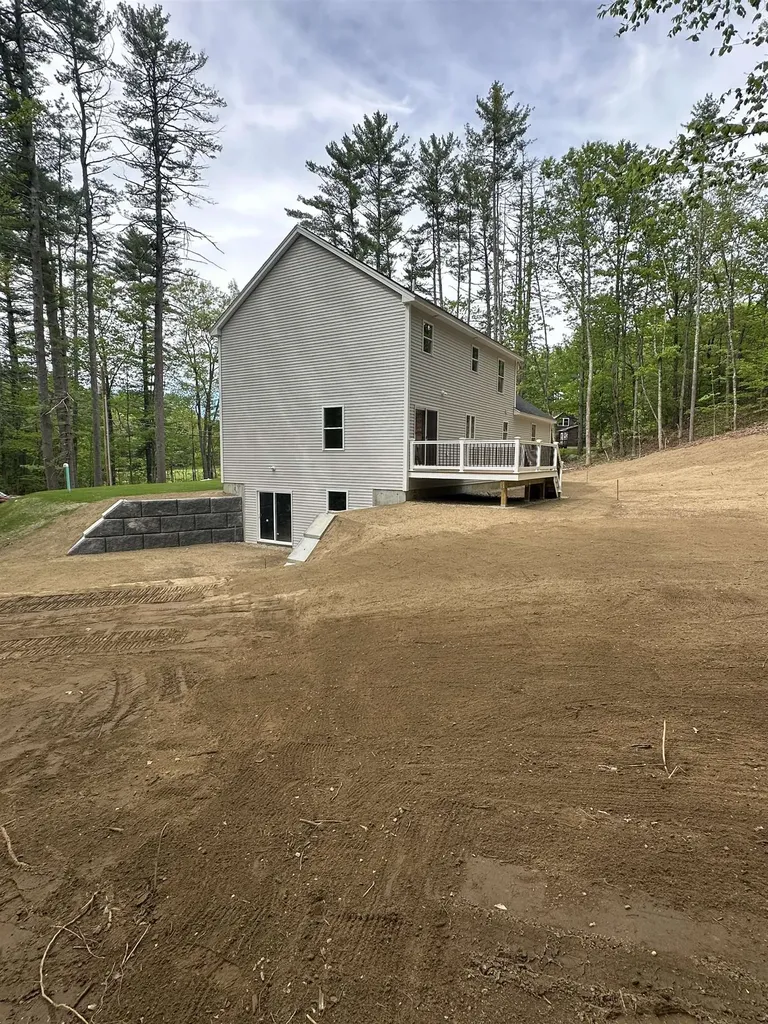 152 Brewster Road Barrington NH 03825