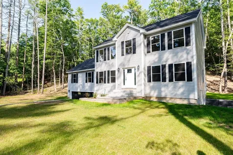 152 Brewster Road Barrington NH 03825