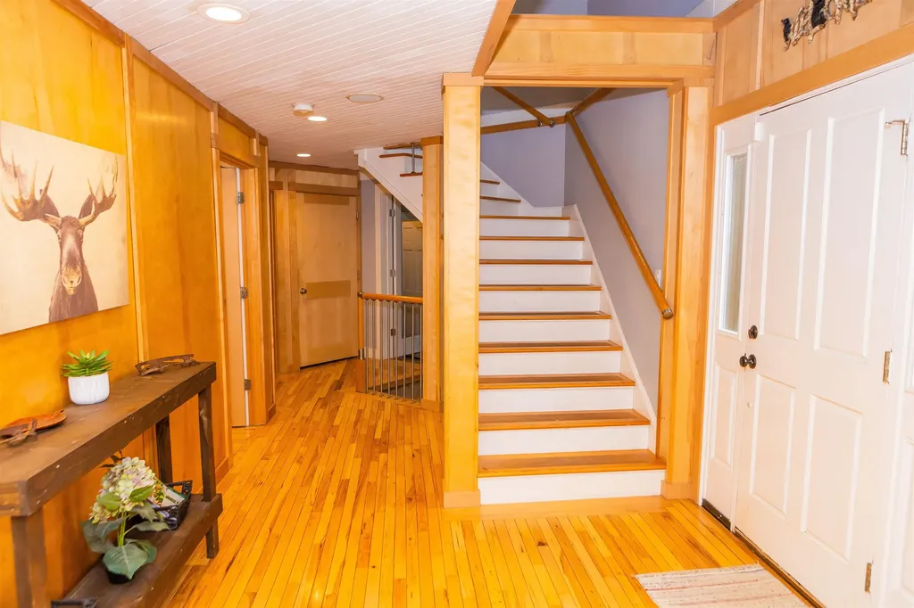 18 Treeline Road Thornton NH 03285