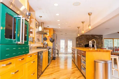 18 Treeline Road Thornton NH 03285