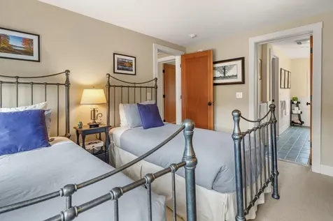 265 Landmark Lane Stowe VT 05672